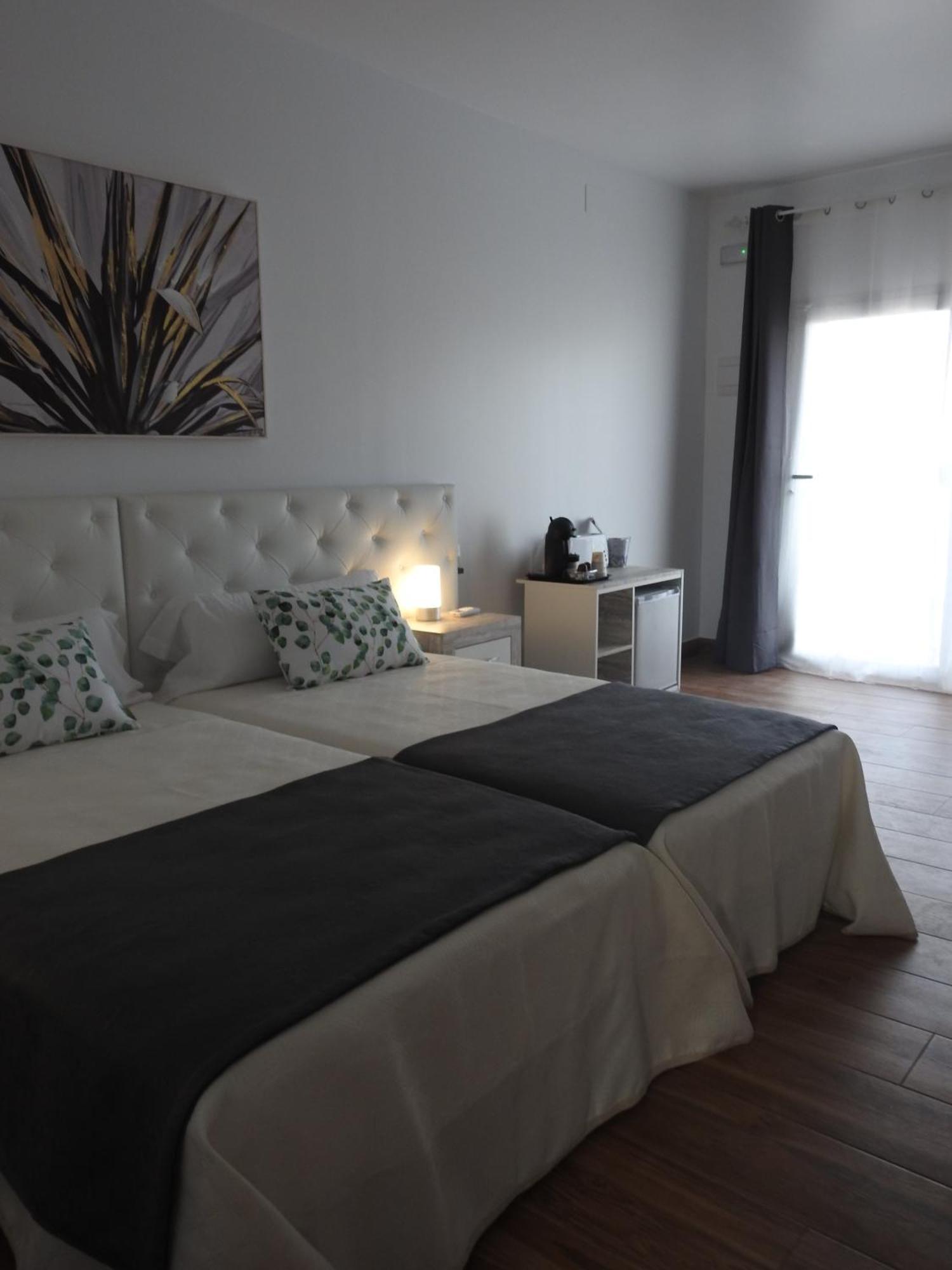 Sandra Rooms Alicante Exteriör bild